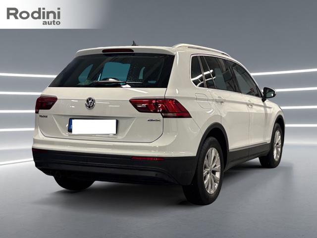 VOLKSWAGEN Tiguan usata, con Airbag laterali