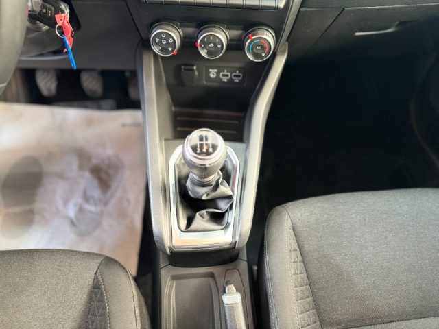 RENAULT Clio usata, con Sedile posteriore sdoppiato