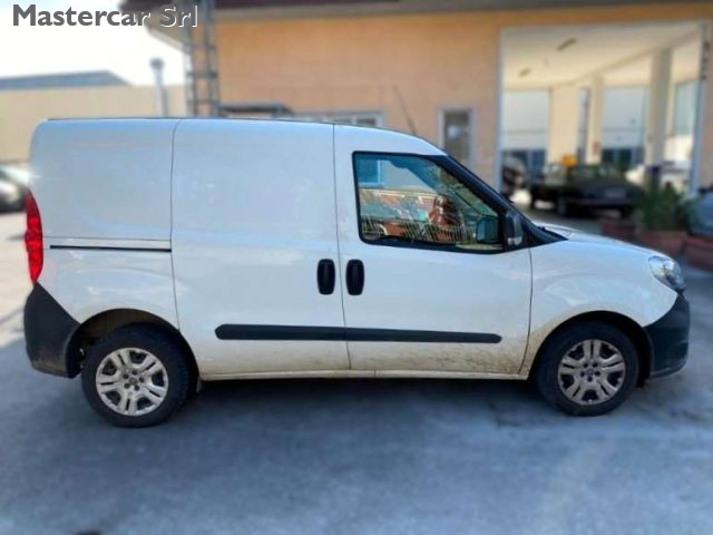 FIAT Doblo usata, con Autoradio