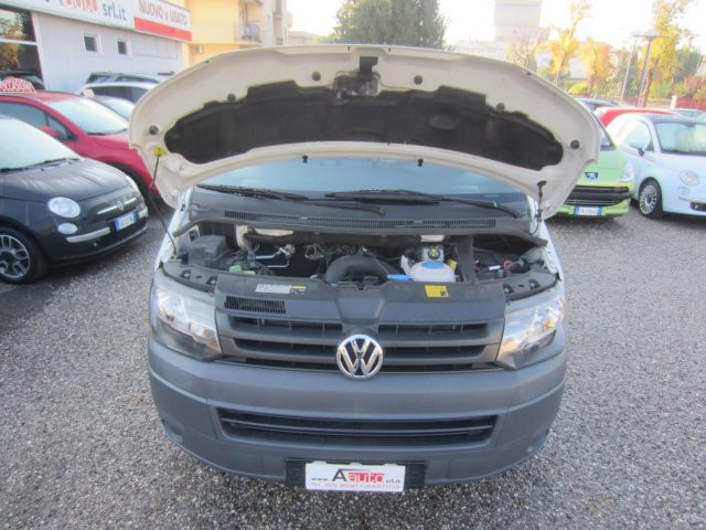 VOLKSWAGEN T5 usata 57