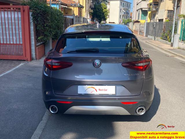 ALFA ROMEO Stelvio usata, con Autoradio