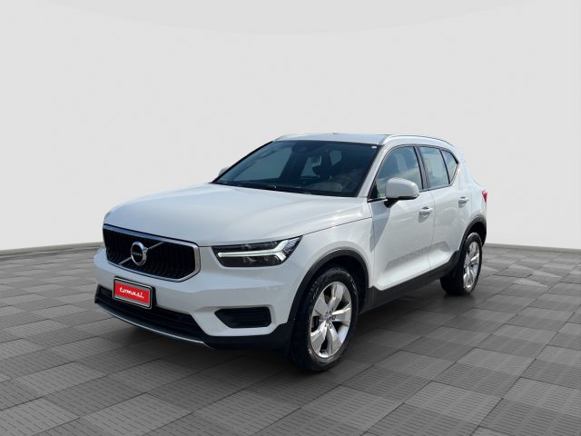 VOLVO XC40 usata 0
