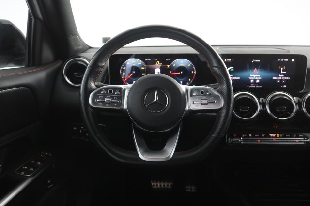 MERCEDES-BENZ CLA usata 11