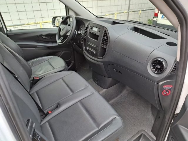 MERCEDES-BENZ Vito usata, con Cronologia tagliandi