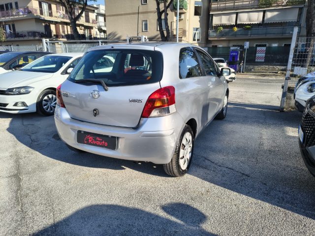 TOYOTA Yaris usata, con Airbag Passeggero