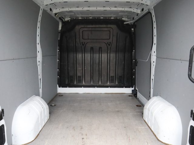 RENAULT Master usata 8