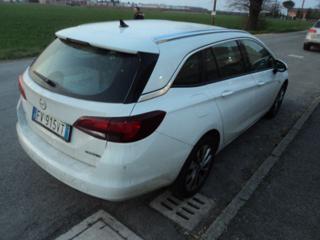 OPEL Astra usata, con Airbag laterali