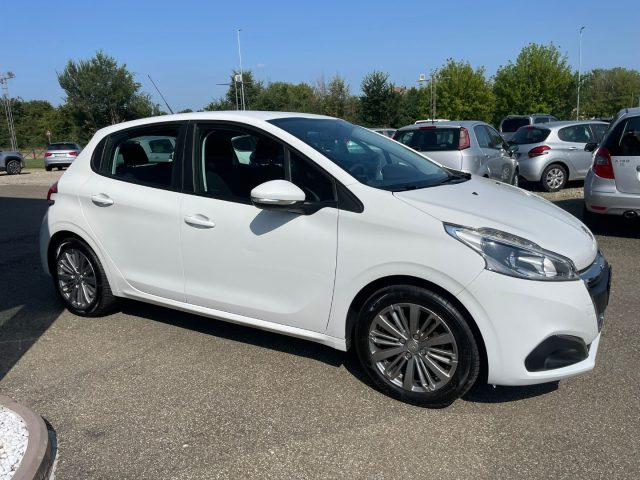 PEUGEOT 208 usata, con Climatizzatore