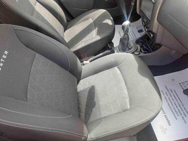 DACIA Duster usata, con Sedile posteriore sdoppiato