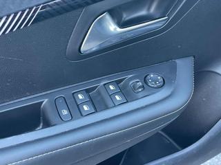 PEUGEOT 208 usata 22