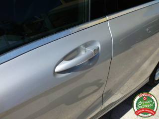 MERCEDES-BENZ A 180 usata, con Specchietti laterali elettrici
