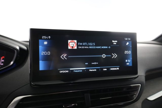 PEUGEOT 5008 usata 10