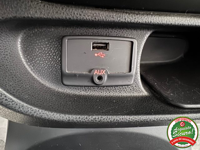 FIAT 500L usata, con USB