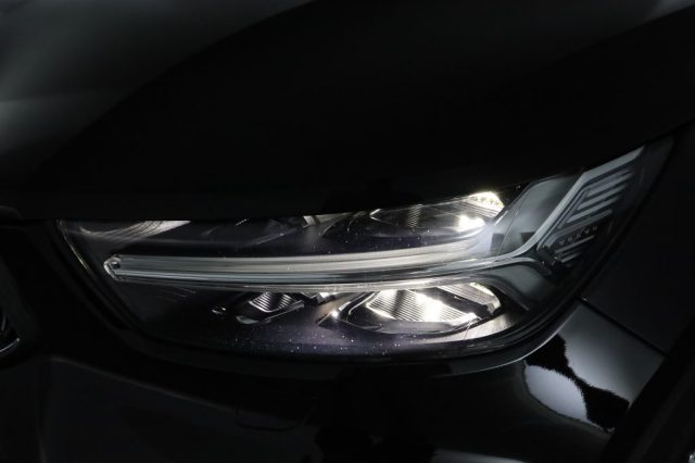 VOLVO XC40 usata 8