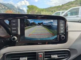 HYUNDAI i10 usata, con Sensori di parcheggio posteriori