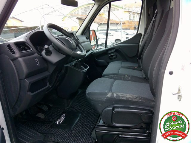 RENAULT Master usata, con Bracciolo