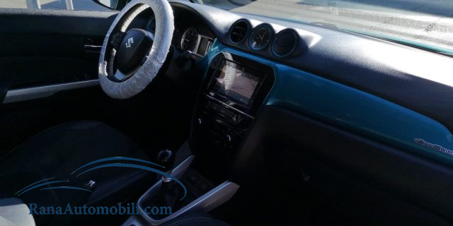 SUZUKI Vitara usata, con Controllo automatico clima