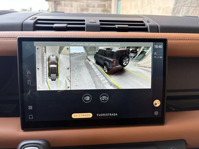 LAND ROVER Defender usata, con Sensori di parcheggio posteriori