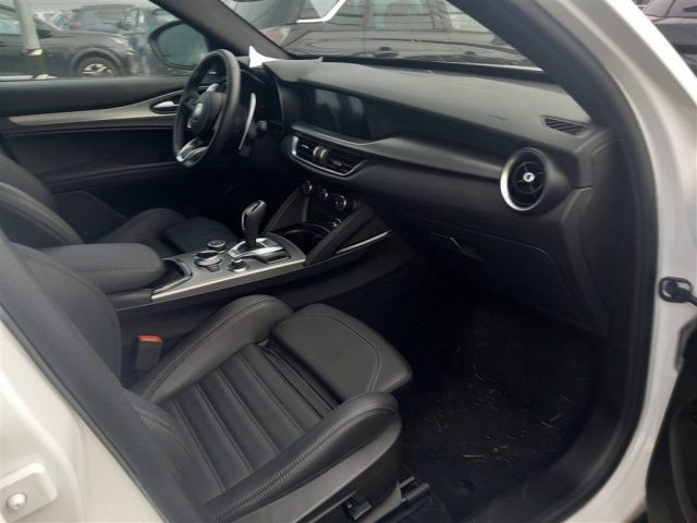 ALFA ROMEO Stelvio usata, con Volante in pelle