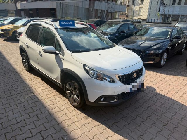 PEUGEOT 2008 usata, con Airbag laterali