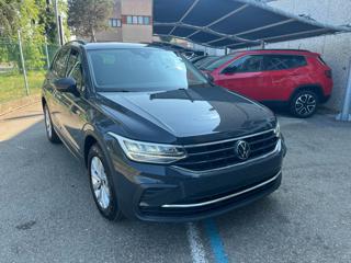 VOLKSWAGEN Tiguan 2.0 TDI 150 CV SCR DSG Life