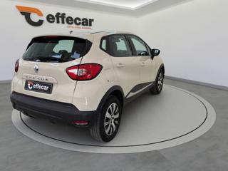 RENAULT Captur usata, con Autoradio