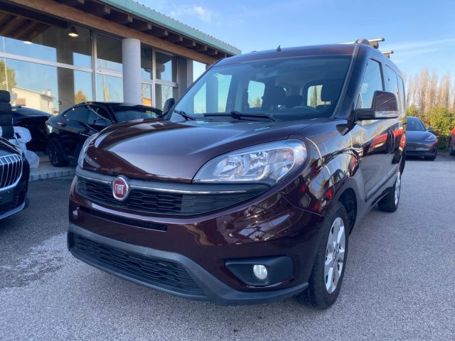 FIAT Doblo usata, con Airbag Passeggero