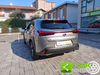 LEXUS UX 250h usata, con Controllo automatico clima