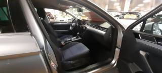 VOLKSWAGEN Passat usata, con Servosterzo