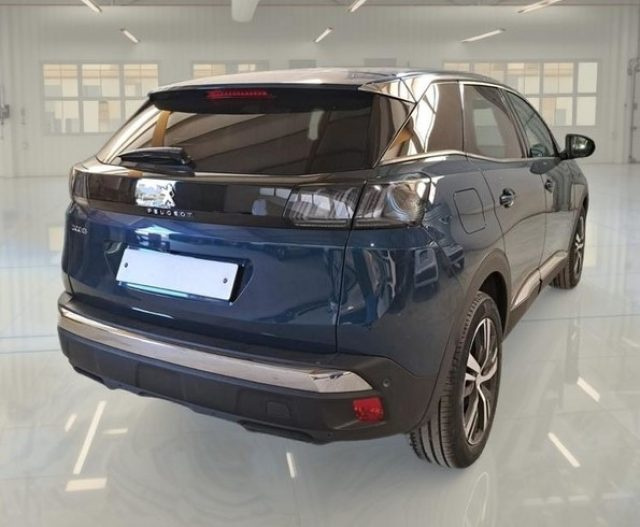 PEUGEOT 3008 usata, con Airbag