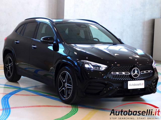 MERCEDES-BENZ GLA 180 usata, con Boardcomputer