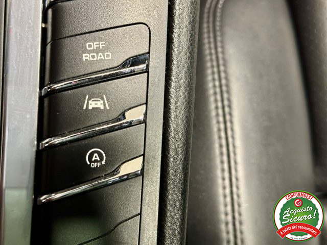 PORSCHE Macan usata, con Fendinebbia