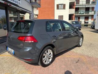VOLKSWAGEN Golf usata, con Autoradio