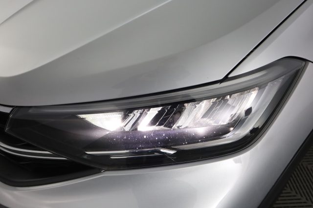 VOLKSWAGEN Taigo usata 7