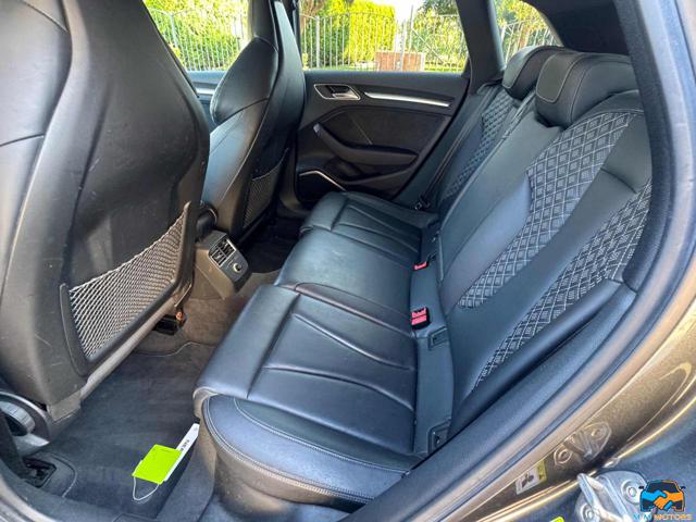 AUDI RS usata, con Bluetooth