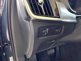 VOLVO S90 usata, con Luci diurne LED