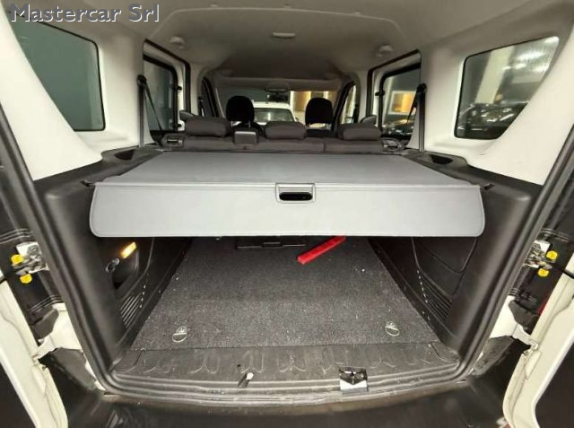 FIAT Doblo usata, con Fendinebbia