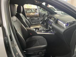 MERCEDES-BENZ GLA 200 usata, con Vetri oscurati
