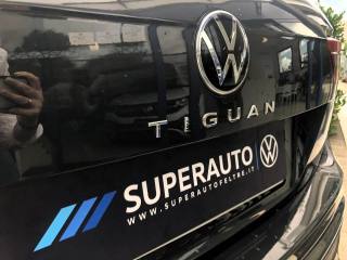 VOLKSWAGEN Tiguan usata, con Airbag laterali