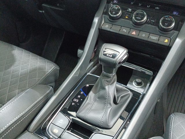 SKODA Karoq usata, con Climatizzatore