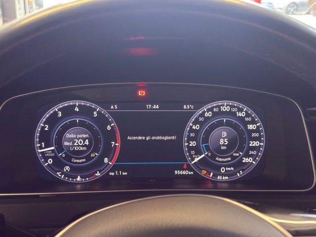 VOLKSWAGEN Golf usata, con Bluetooth