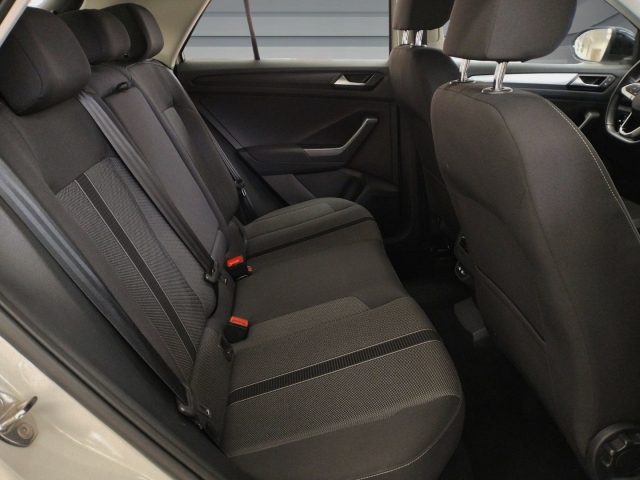 VOLKSWAGEN T-Roc usata 15
