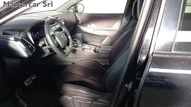 DS AUTOMOBILES DS 7 usata, con Boardcomputer