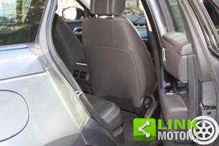 LAND ROVER Range Rover Velar usata, con MP3