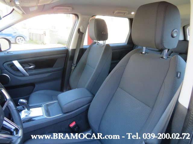 LAND ROVER Discovery Sport usata, con Touch screen