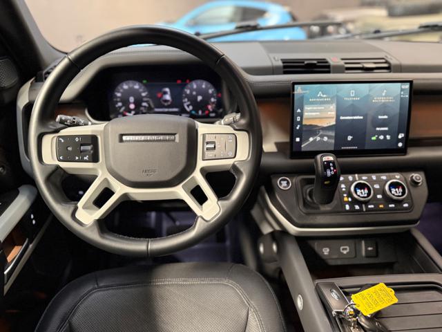 LAND ROVER Defender usata, con Cerchi in lega
