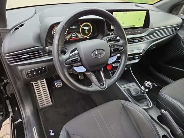 HYUNDAI i20 usata, con Autoradio