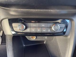 OPEL Corsa usata, con Bluetooth