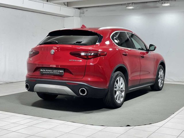 ALFA ROMEO Stelvio usata, con Autoradio