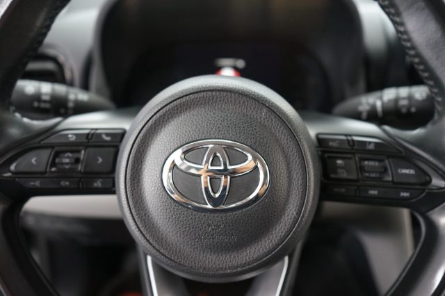 TOYOTA Yaris Cross usata 34